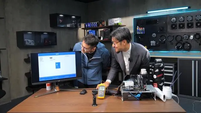 打造自主可控的通用CPU——探访龙芯中科